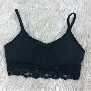 Pact Black Lace Hem Pullover Bralette